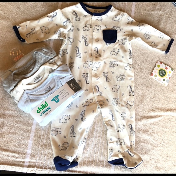 NWT 3M Long Sleeve Bodysuits & Footie - Picture 1 of 6